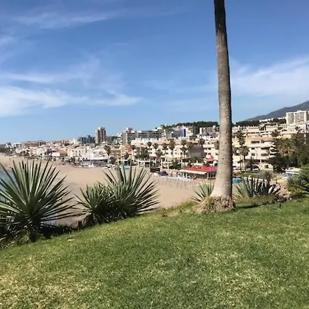 公寓 Castillo Santa Clara, La Carihuela